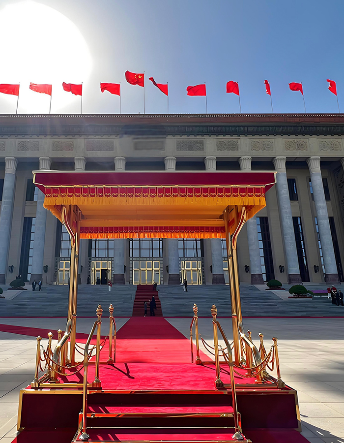 Reviewing stand